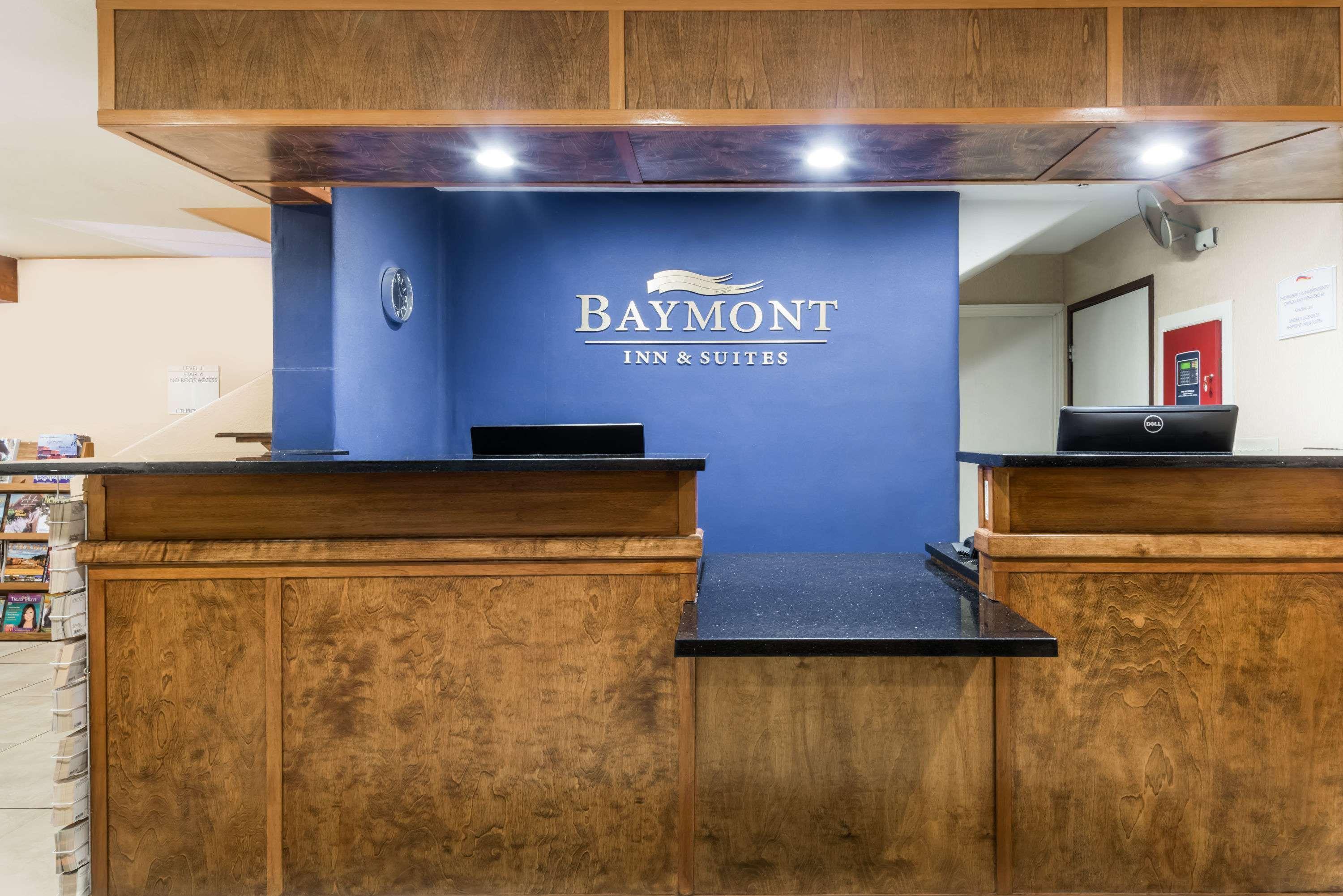 Baymont By Wyndham Santa Fe Hotel Esterno foto
